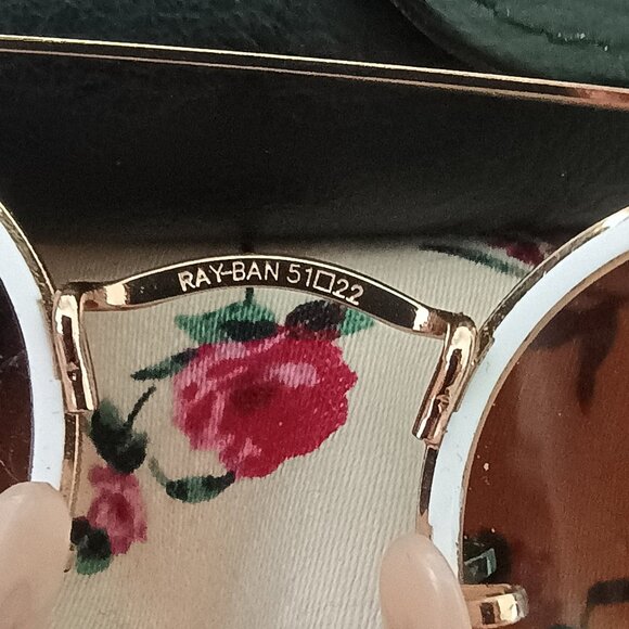 Ray-Bans - Picture 4 of 13